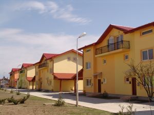 Românii sunt primii în Uniunea Europeană după procentul celor care deţin propria locuinţă